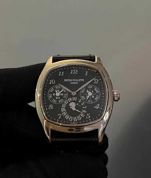 Patek Philippe Perpetual Calendar 5940G-010